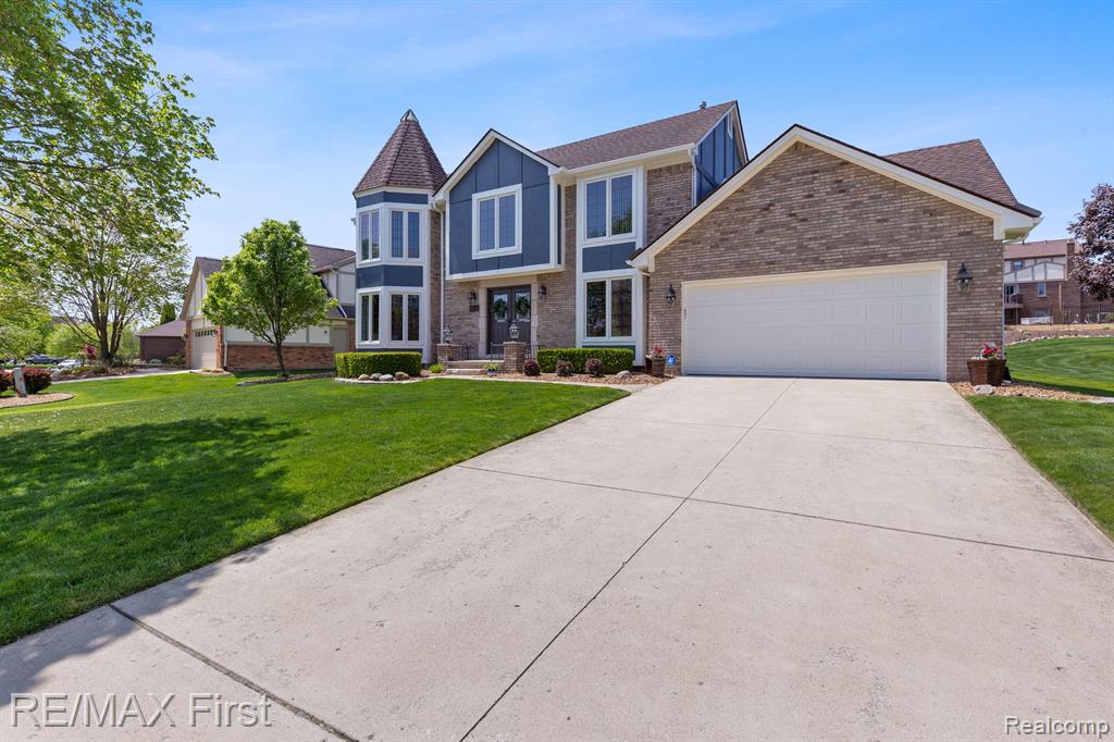 1209 Grandview Drive Rochester Hills, MI 48306 - Photo 1 of 46