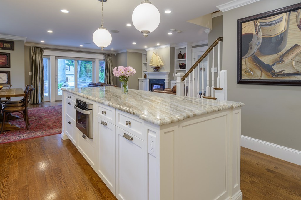 2 Shaw Road Wellesley, MA 02481 - Photo 8 of 30