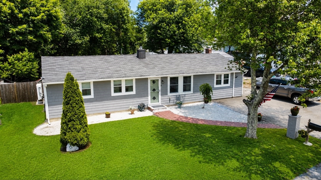 19 Porter Road Bellingham, MA 02019 - Photo 9 of 20