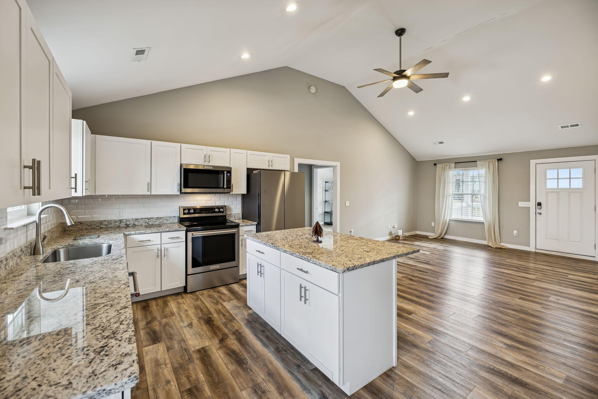 6915 Sentinel Lane Harrison, TN 37341 - Photo 11 of 54 14-6915 Sentinel Ln Harrison - 014