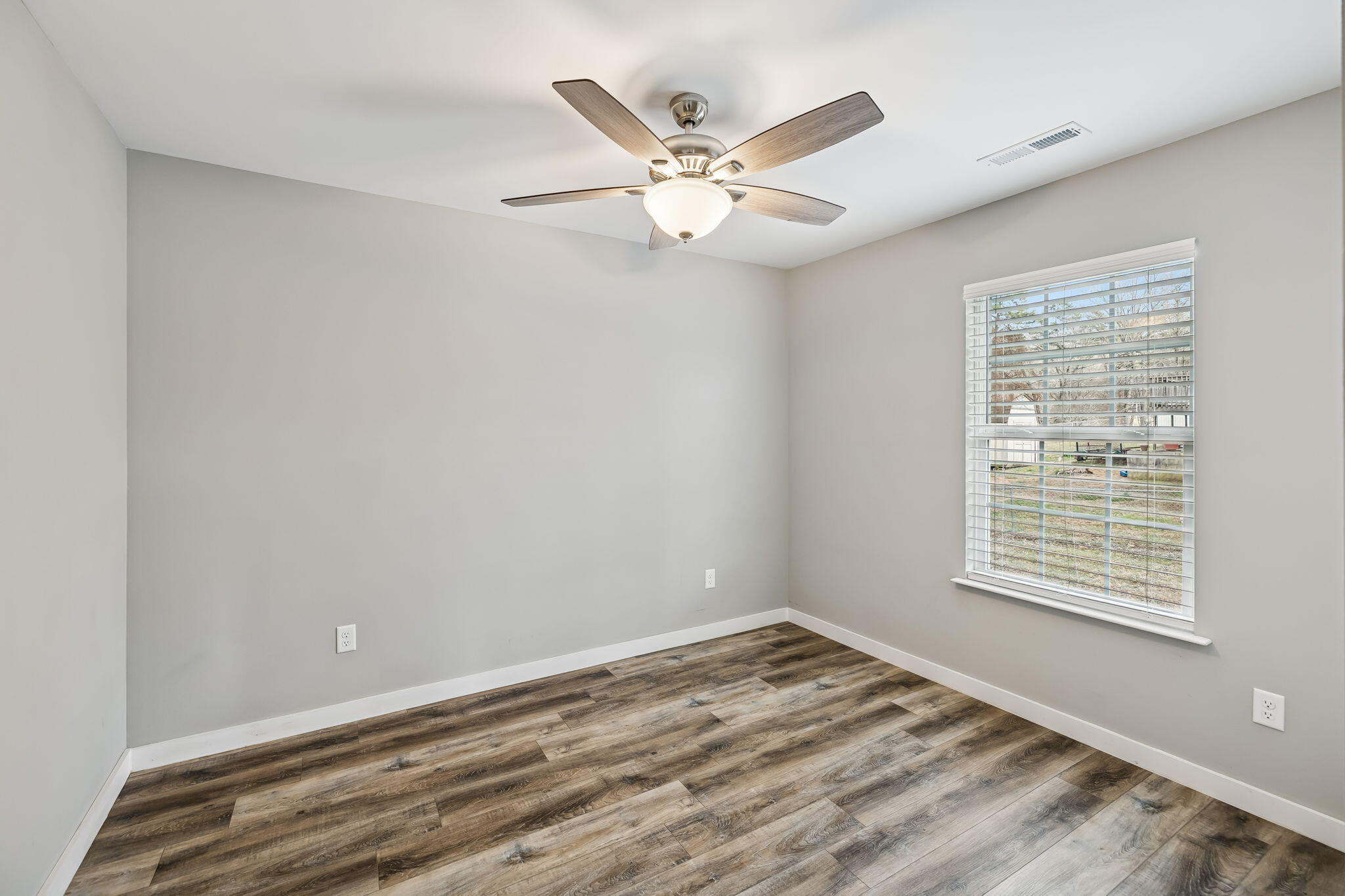 6915 Sentinel Lane Harrison, TN 37341 - Photo 20 of 54 23-6915 Sentinel Ln Harrison - 023