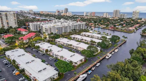 $499,000 | 6471 Bay Club Drive, Unit 3, Fort Lauderdale, FL 33308