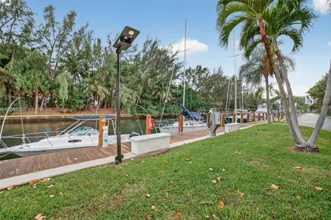 $475,000 | 6471 Bay Club Drive, Unit 3, Fort Lauderdale, FL 33308