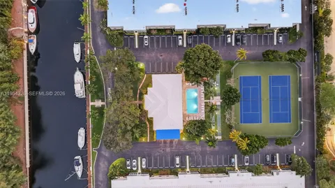 $475,000 | 6471 Bay Club Drive, Unit 3, Fort Lauderdale, FL 33308
