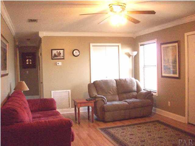 95 Stallworth Road Atmore, AL 36502 - Photo 16 of 24 living room
