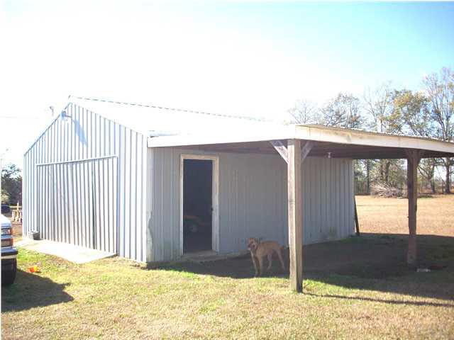 95 Stallworth Road Atmore, AL 36502 - Photo 18 of 24 workshop