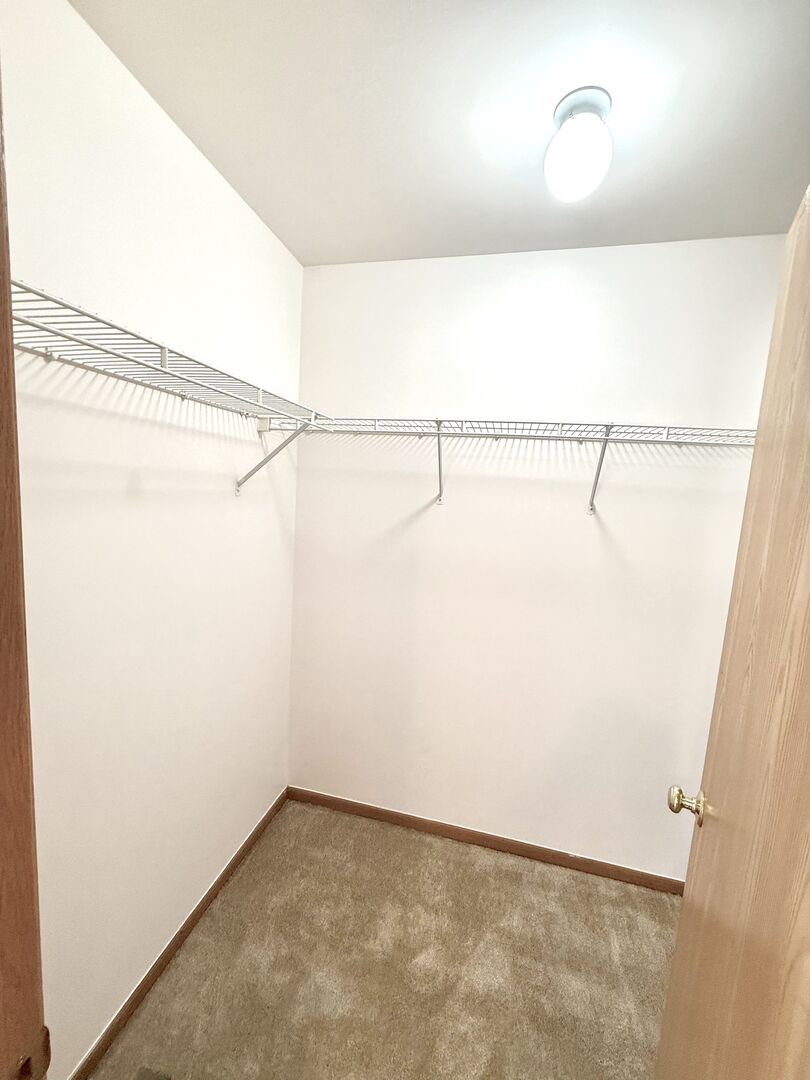 138 Mountain Laurel Court Romeoville, IL 60446 - Photo 13 of 26 a view of small space