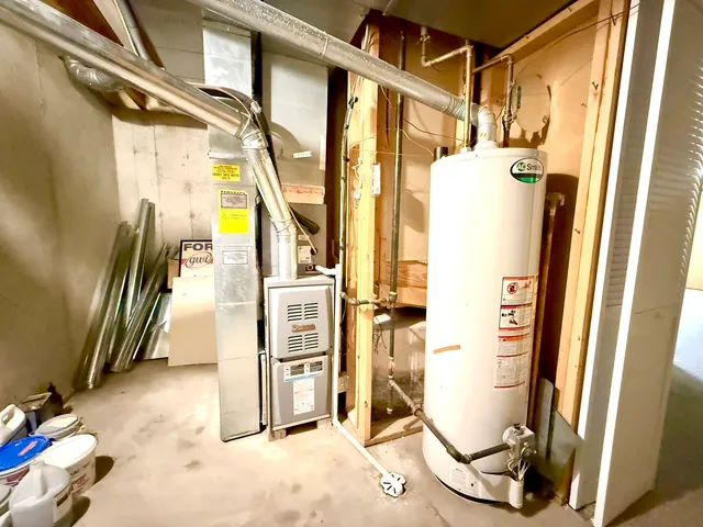 a view of a storage & utility room