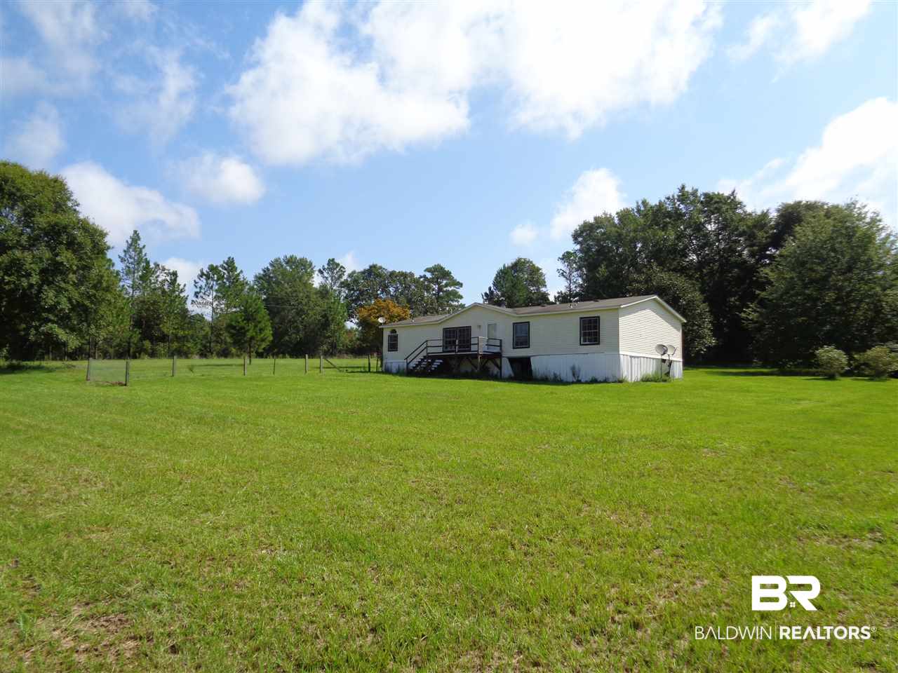 35 Rolling Hill Road East Brewton, AL 36426 - Photo 7 of 33