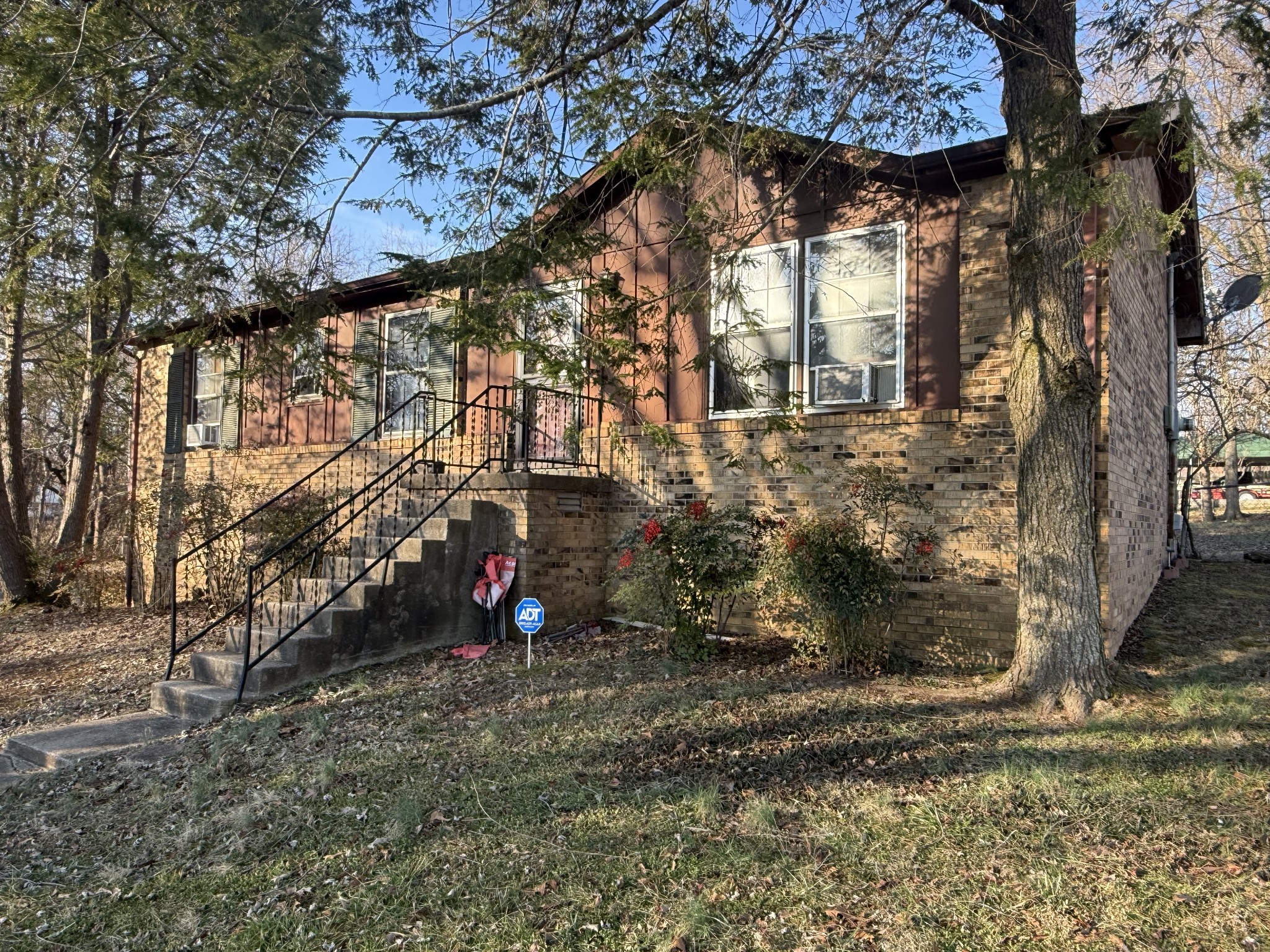 2218 Stokes Road Clarksville, TN 37043 - Photo 2 of 19