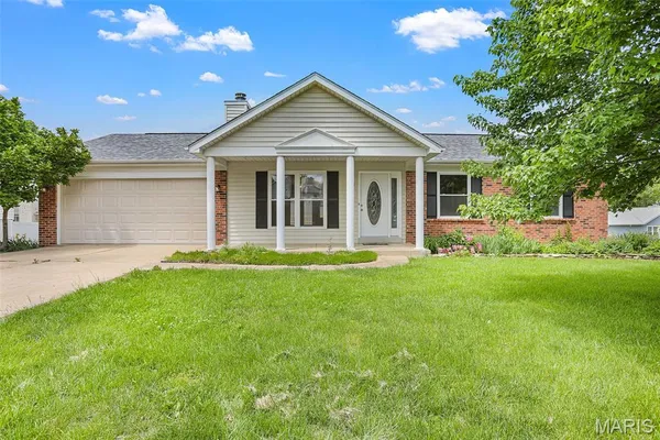 $350,000 | 5744 Walnut Creek Boulevard, St. Charles, MO 63304