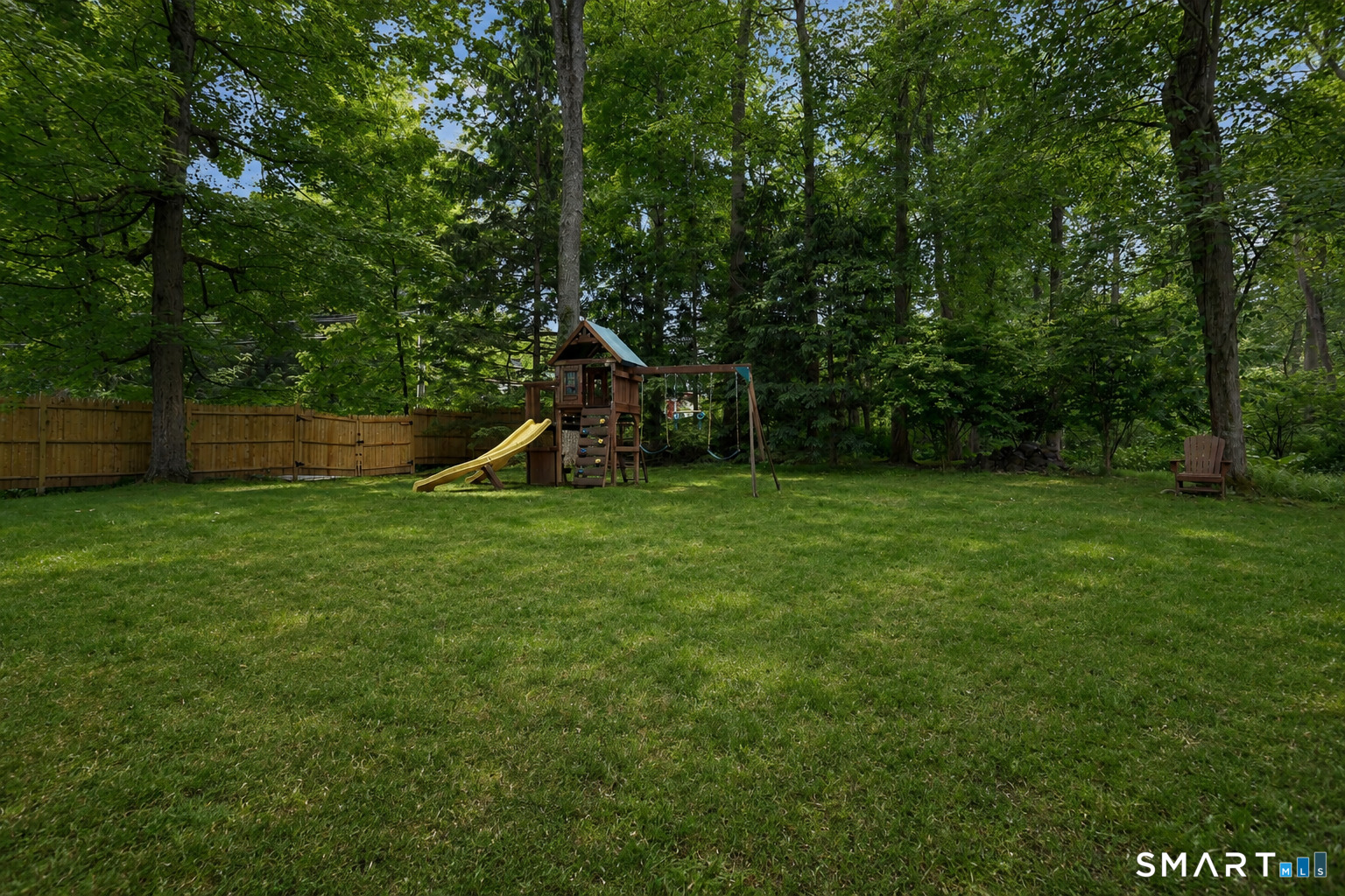 596 Silvermine Road New Canaan, CT 06840 - Photo 36 of 37 Play area