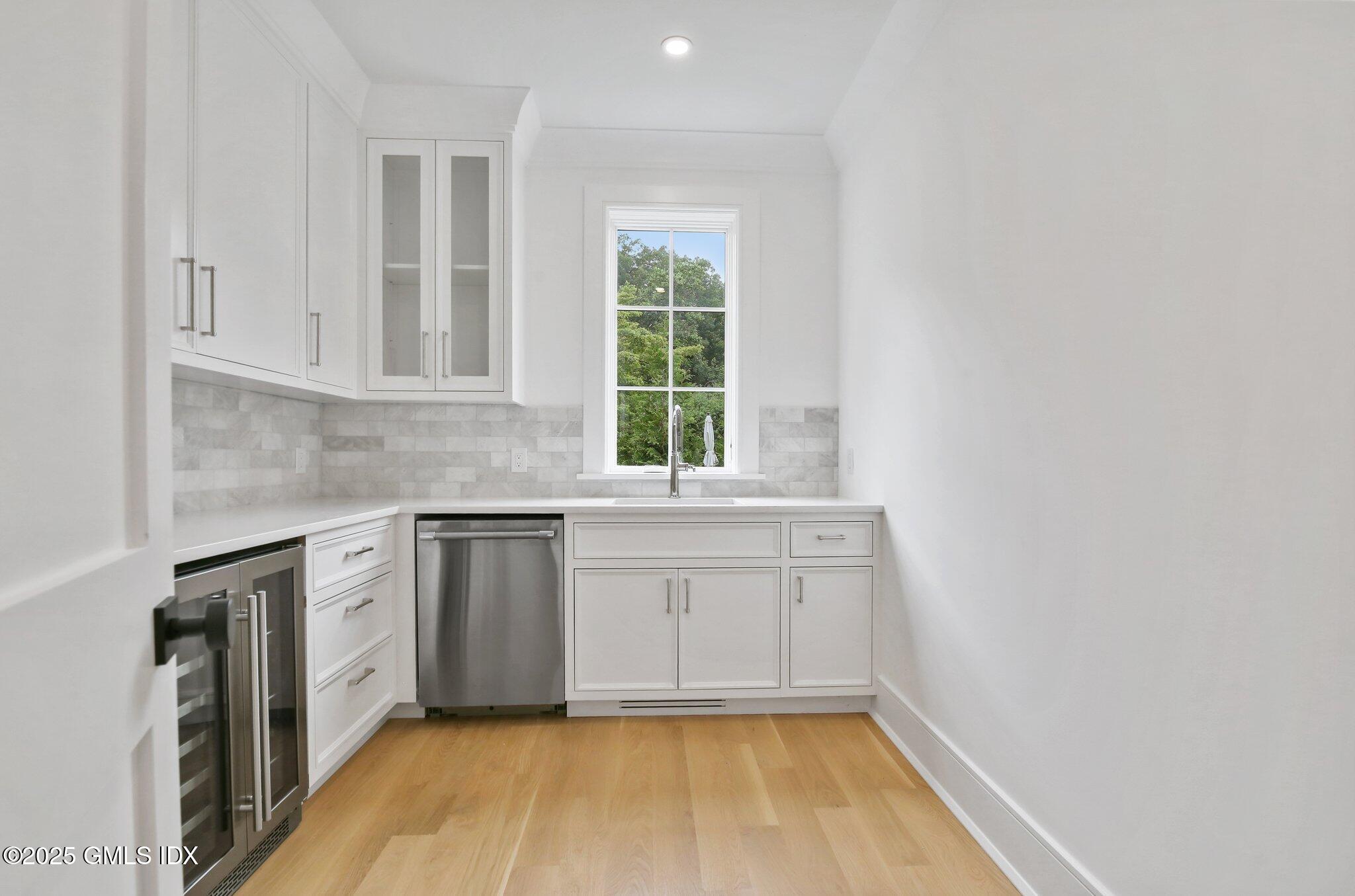 8 Fado Lane Cos Cob, CT 06807 - Photo 17 of 45 40-web-or-mls-8-fado-ln