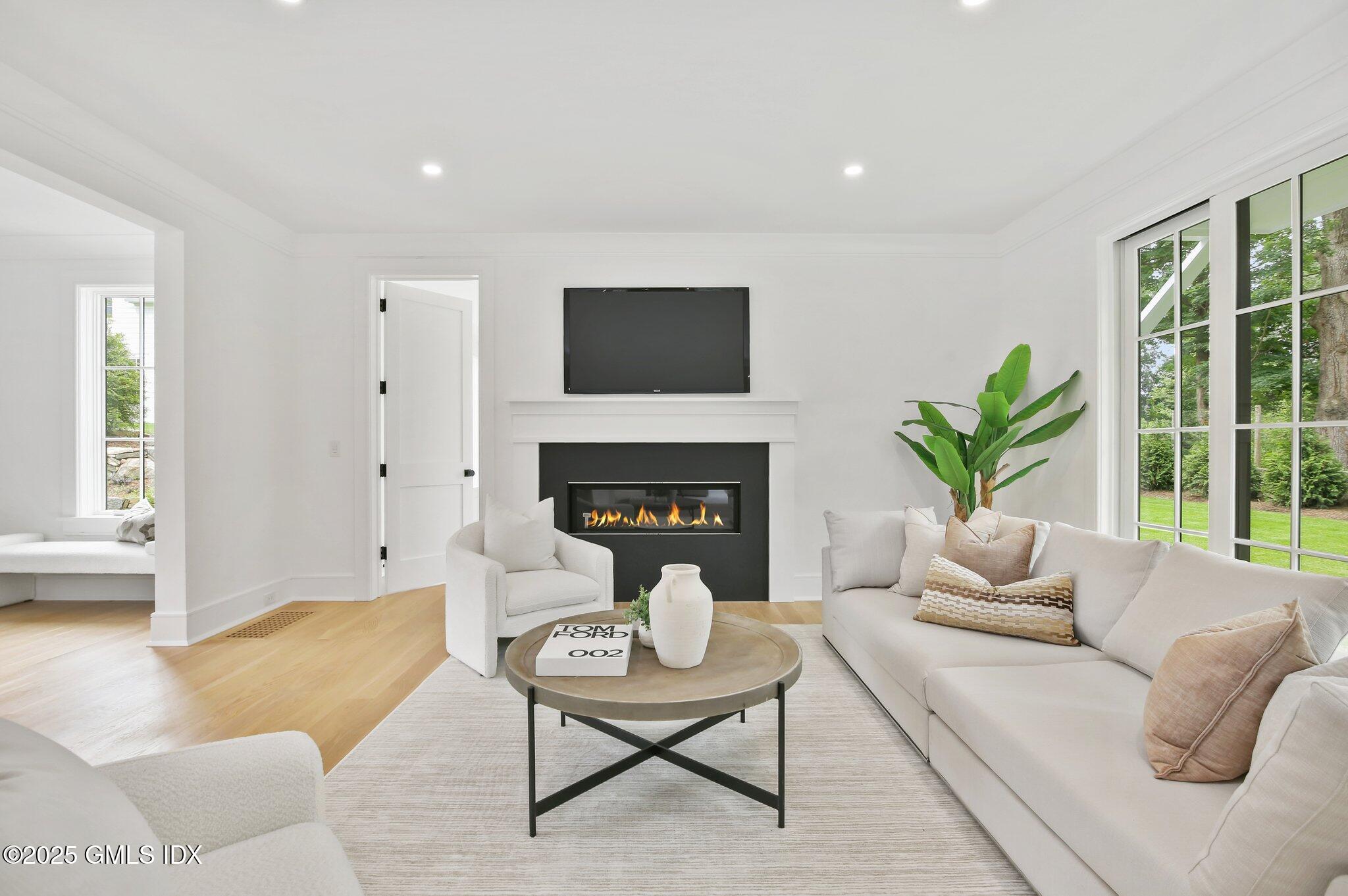 8 Fado Lane Cos Cob, CT 06807 - Photo 8 of 45 11-web-or-mls-8-fado-ln