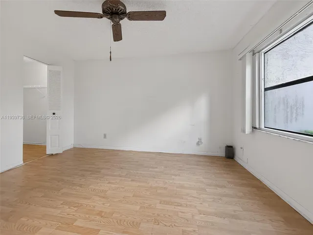 $2,000 | 10409 Northwest 11th Street, Unit 105, Pembroke Pines, FL 33026