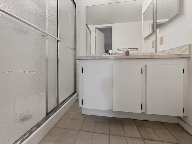 $2,000 | 10409 Northwest 11th Street, Unit 105, Pembroke Pines, FL 33026