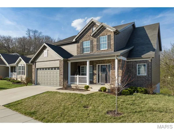 $549,900 | 5013 Corisande Wds Drive, Fenton, MO 63026