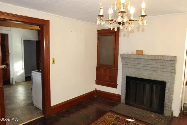 $275,000 | 295 West Sand Lake Road, North Greenbush, NY 12198