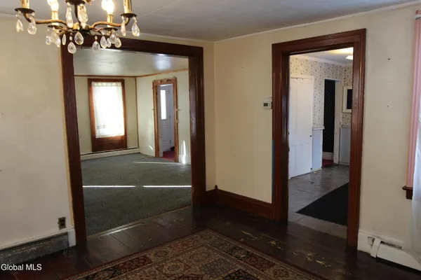 $275,000 | 295 West Sand Lake Road, North Greenbush, NY 12198