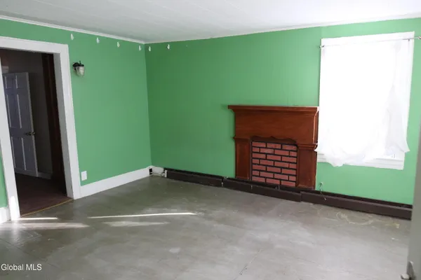 $275,000 | 295 West Sand Lake Road, North Greenbush, NY 12198