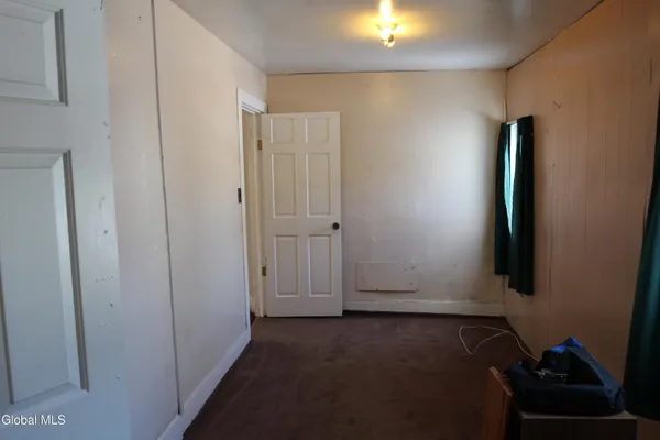 $275,000 | 295 West Sand Lake Road, North Greenbush, NY 12198