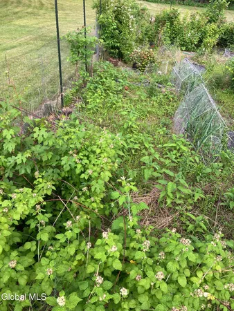 $275,000 | 295 West Sand Lake Road, North Greenbush, NY 12198