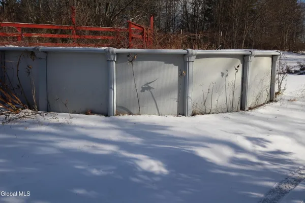 $275,000 | 295 West Sand Lake Road, North Greenbush, NY 12198