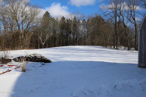 $275,000 | 295 West Sand Lake Road, North Greenbush, NY 12198