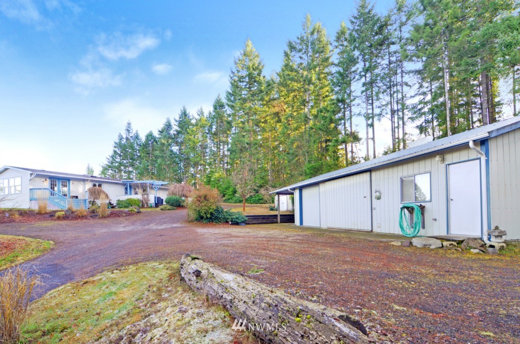 5655 Northwest Marks Road Bremerton, WA 98312 - Photo 1 of 20 Gallery Image 1