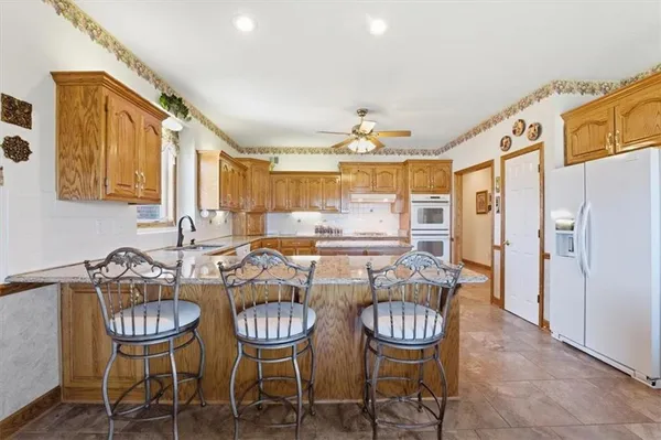 $1,025,000 | 19104 Autumn Lane, Pleasant Hill, MO 64080