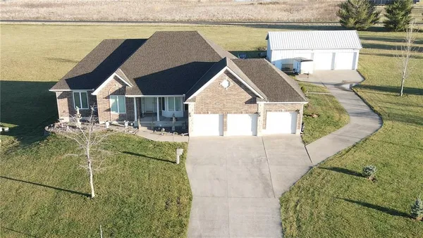 $1,025,000 | 19104 Autumn Lane, Pleasant Hill, MO 64080