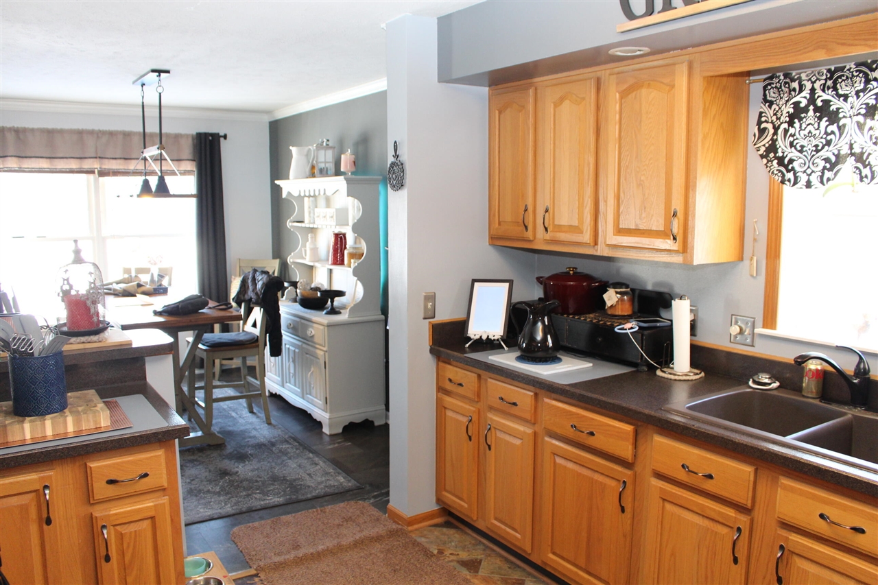 10289 Lee Road Grass Lake, MI 49240 - Photo 34 of 99