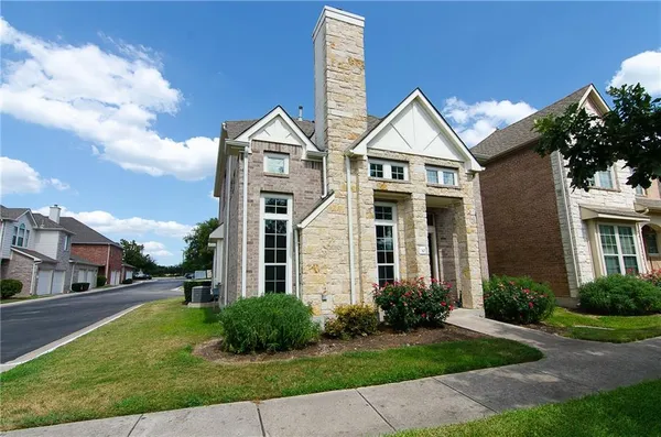$2,300 | 14812 Avery Ranch Boulevard, Unit 30, Austin, TX 78717