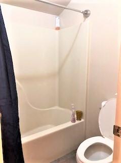 3329 Forest Ridge Road Roanoke, VA 24018 - Photo 18 of 31 Hall Bath