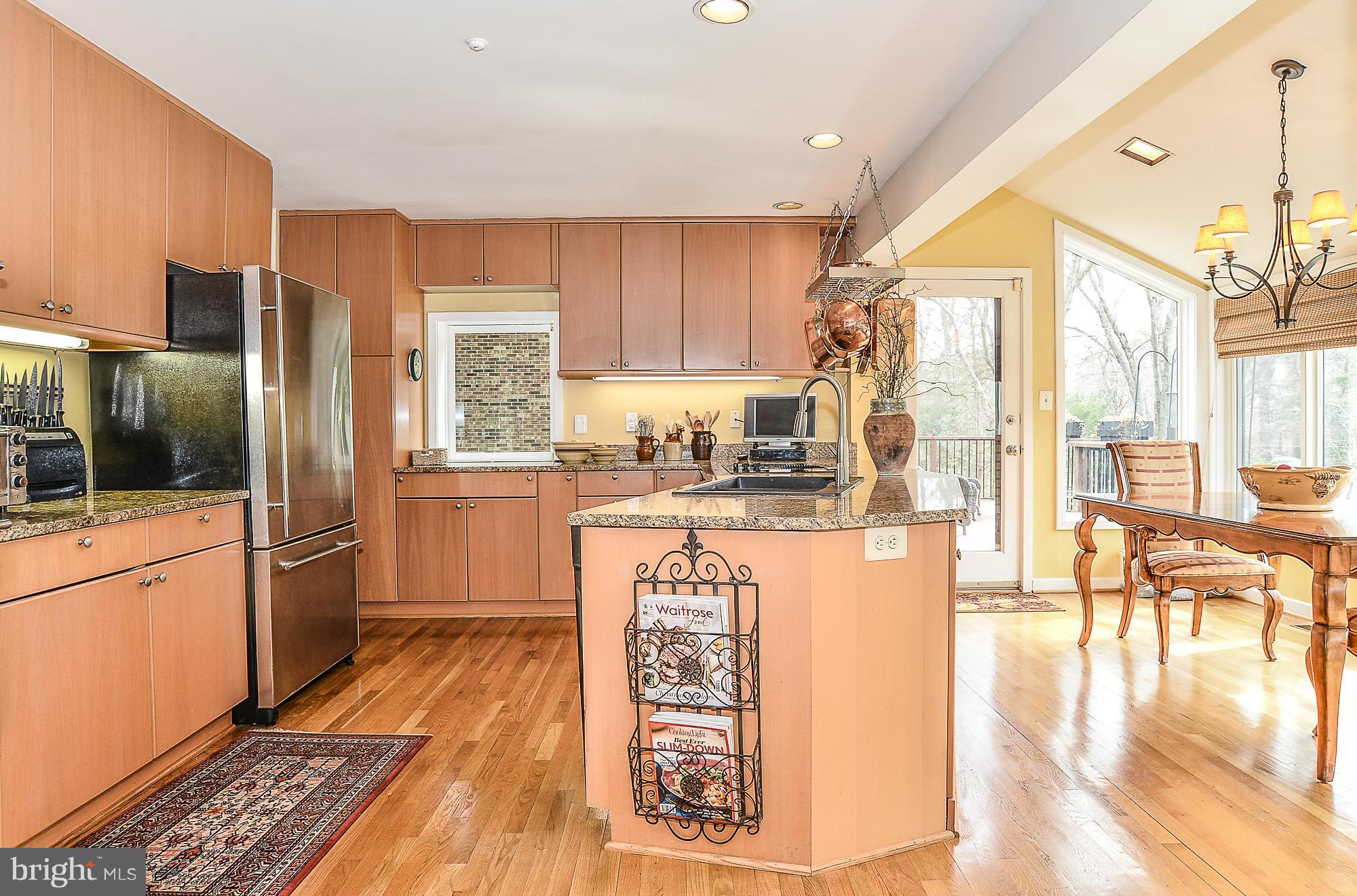 2249 Hunter Mill Road Vienna, VA 22181 - Photo 7 of 30 Kitchen