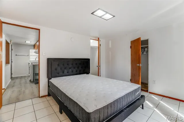 $185,000 | 10 Hill Drive, Unit A B C, Fairview Heights, IL 62208