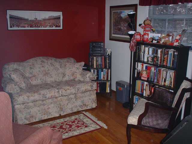 275 Broken Arrow Road Columbus, OH 43230 - Photo 4 of 9