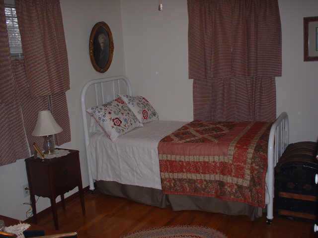 275 Broken Arrow Road Columbus, OH 43230 - Photo 5 of 9