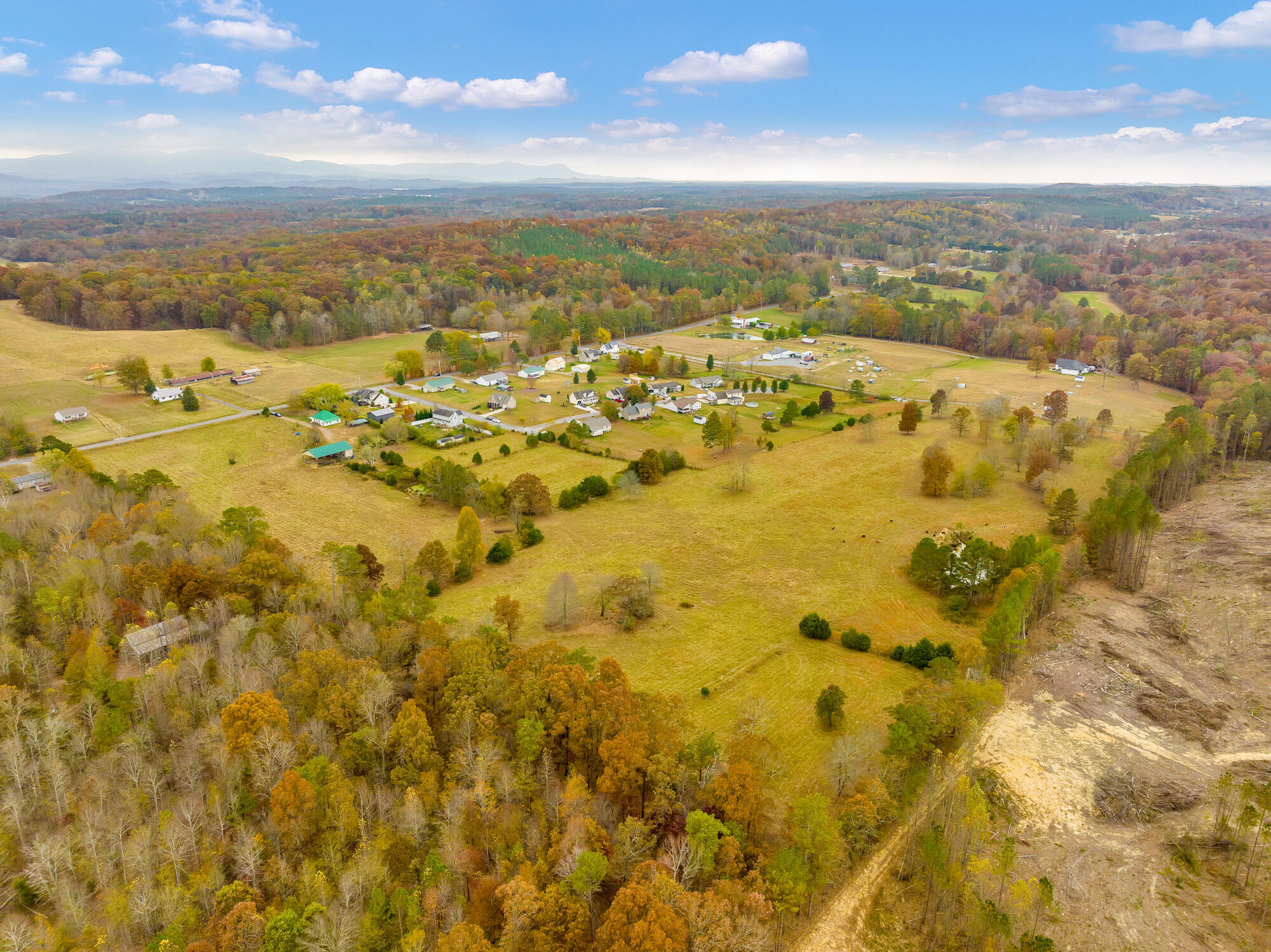 1376 Keith Valley Road Southeast Cleveland, TN 37323 - Photo 7 of 88 1376-Keith-MLS-Photos-8