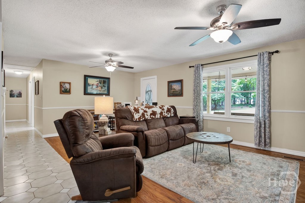 2246 Beaverdam Road Colbert, GA 30628 - Photo 4 of 32