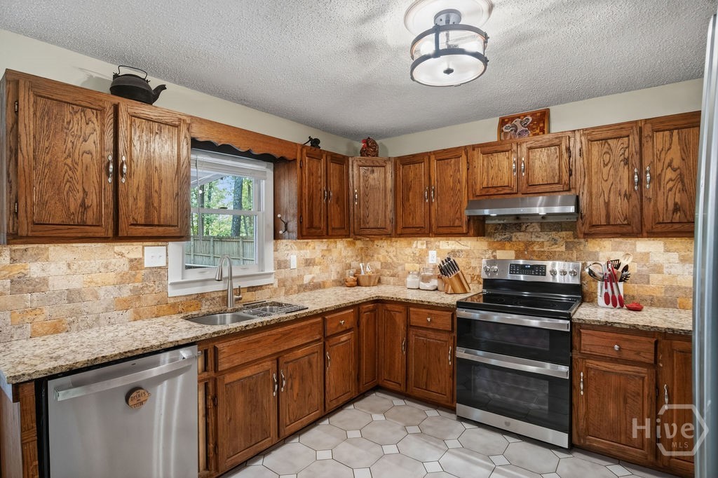 2246 Beaverdam Road Colbert, GA 30628 - Photo 9 of 32