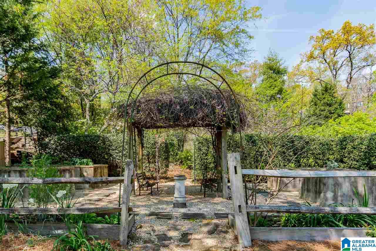 3514 Country Club Road Birmingham, AL 35213 - Photo 37 of 50