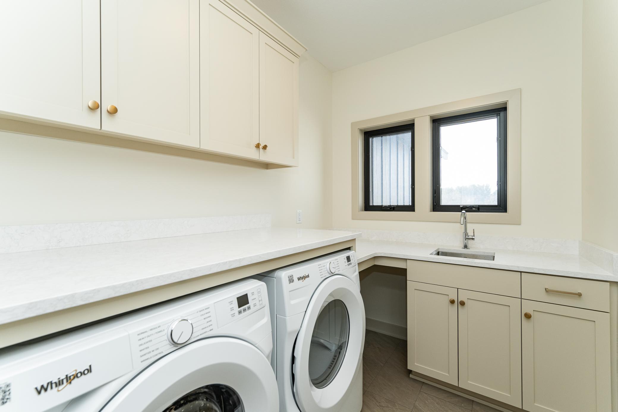 3327 Bella Terra Road Northeast Rochester, MN 55906 - Photo 8 of 66