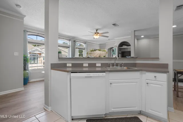 $244,900 | 2252 Beach Drive, Unit 2604, Gulfport, MS 39507