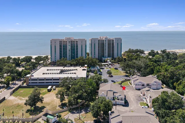 $244,900 | 2252 Beach Drive, Unit 2604, Gulfport, MS 39507