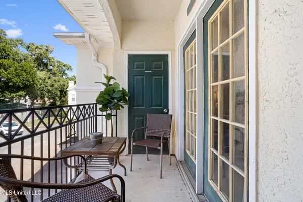 $244,900 | 2252 Beach Drive, Unit 2604, Gulfport, MS 39507