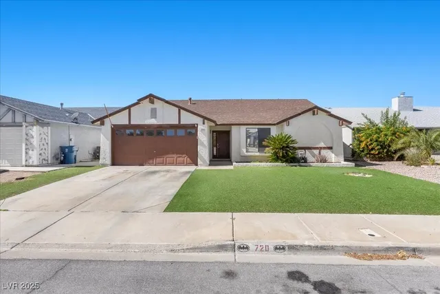 $1,920 | 720 Skipjack Drive, Henderson, NV 89015
