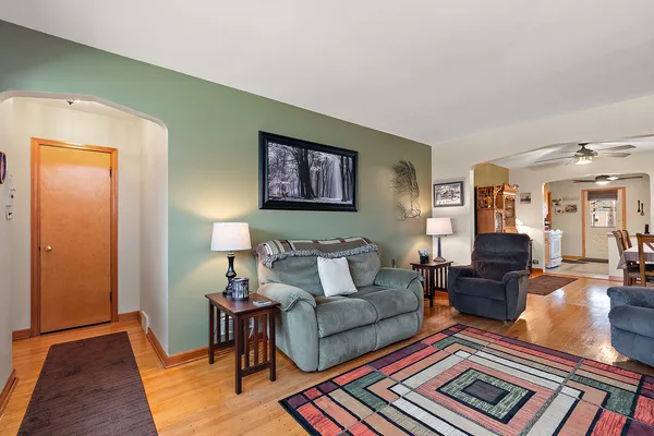 $430,000 | 2253 South 15th Avenue, North Riverside, IL 60546