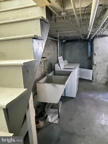 a view of livingroom with furniture and window