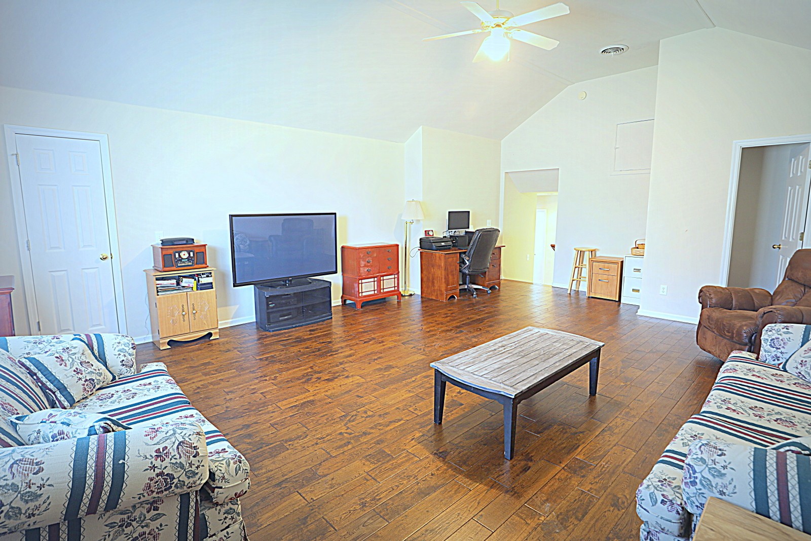 1106 Lake Rise Overlook Gallatin, TN 37066 - Photo 18 of 24 Gallery Image 18
